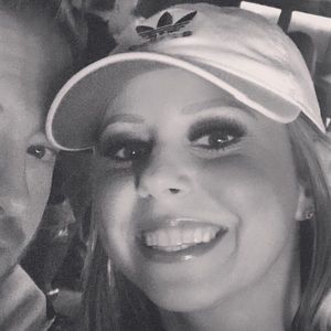 Meet your Posher, Suzie